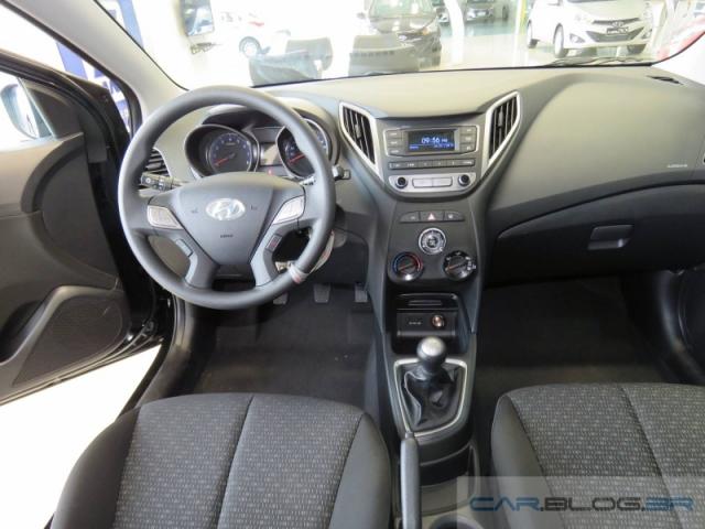 HYUNDAI HB20 1.0 COMFORT 12V FLEX 4P 2017 - Foto 2