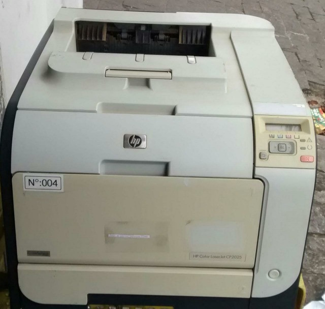 Impressora Laser colorida HP pro400 m451 - Foto 2