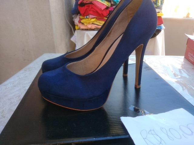 Sapatos diversos