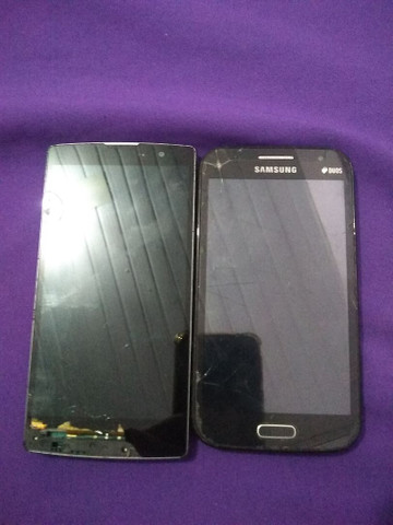 Vendo celular quebrado
