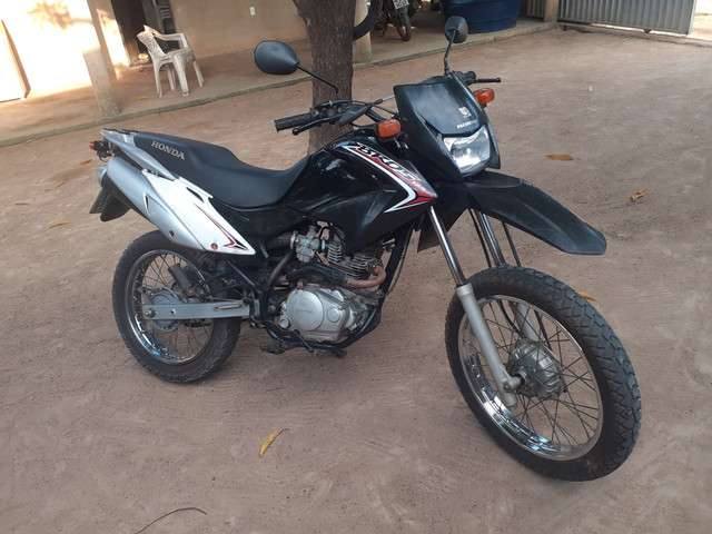 Bros 125 em dias