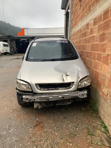 Peças Zafira 2.0 cd 7 lugares Sucata