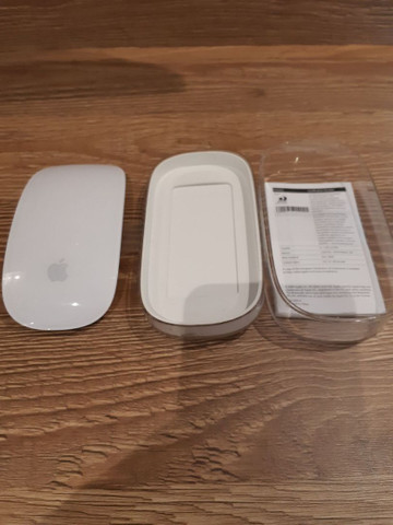 Magic mouse Apple com pilhas recarregáveis
