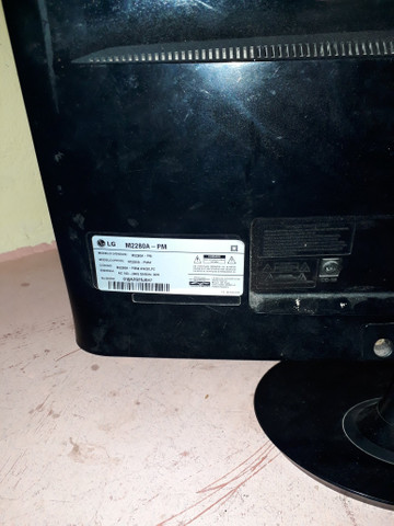 Tv LG Flatron M2280A 21.5 polegadas - Foto 2