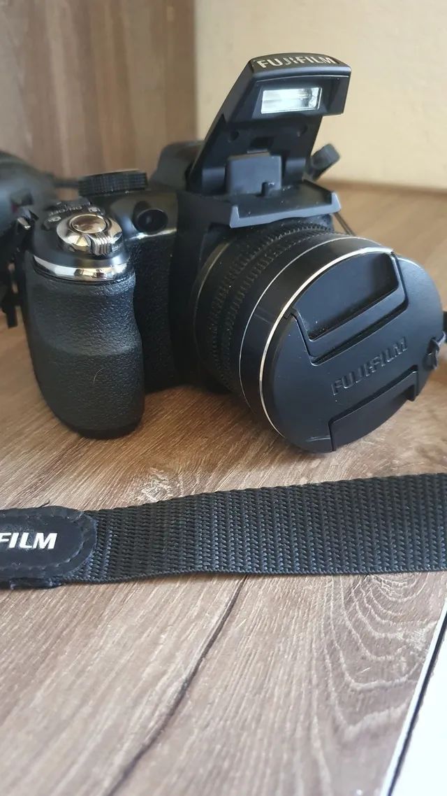 fujifilm finepix s4500 digital camera