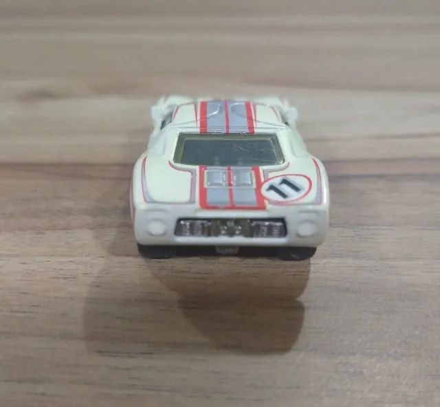 Hot Wheels Ford GT 40 - Ford Garage 2011 (Loose) - Foto 4