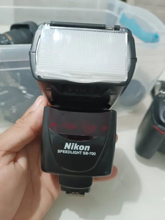 Flash Nikon SB700 