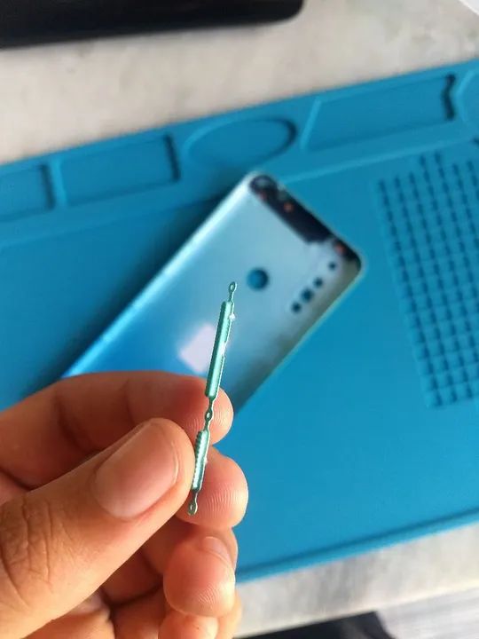 Tampa traseira Moto g8 Power Lite paralela - Foto 5