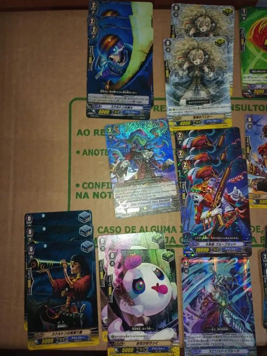 29 Cartas CardFight Vanguard apenas venda - Foto 3