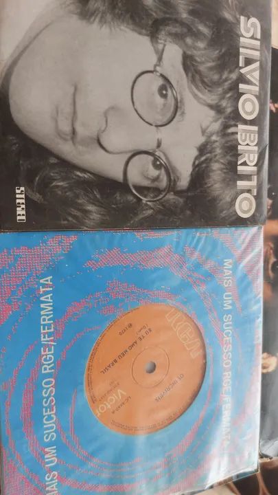 Vendo estes lindos compacto  - Foto 2