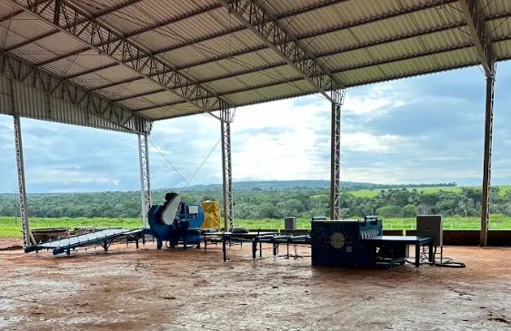 SERRÁRIA COMPLETA - MÁQUINAS PARA MADEIRA