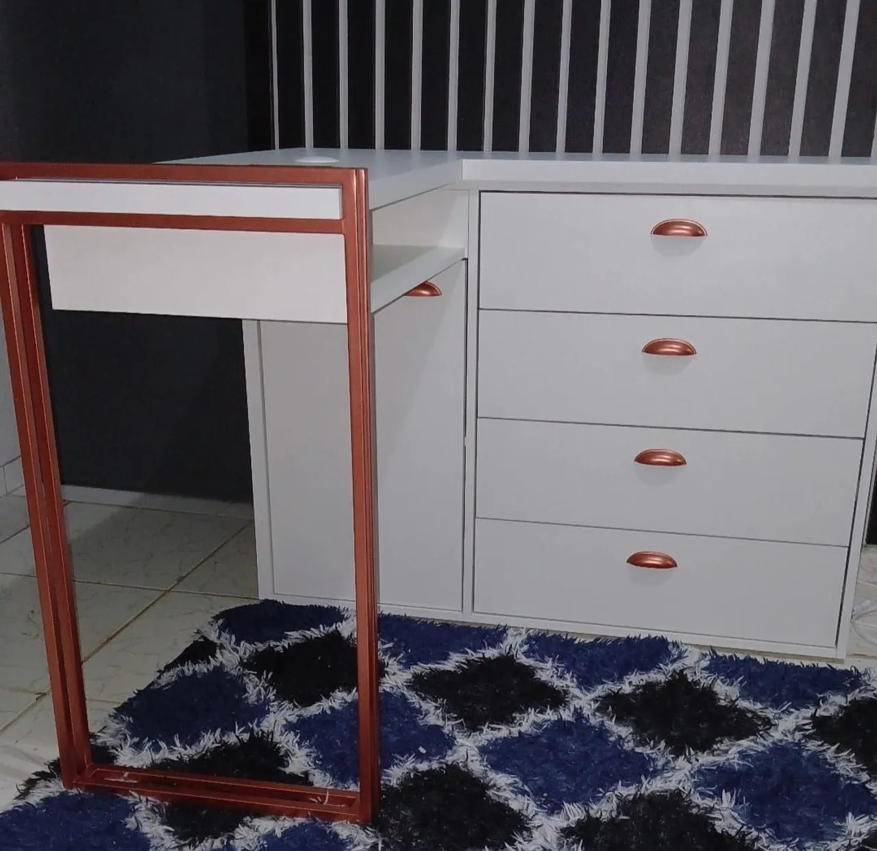 Mesa em L para manicure  - Foto 2