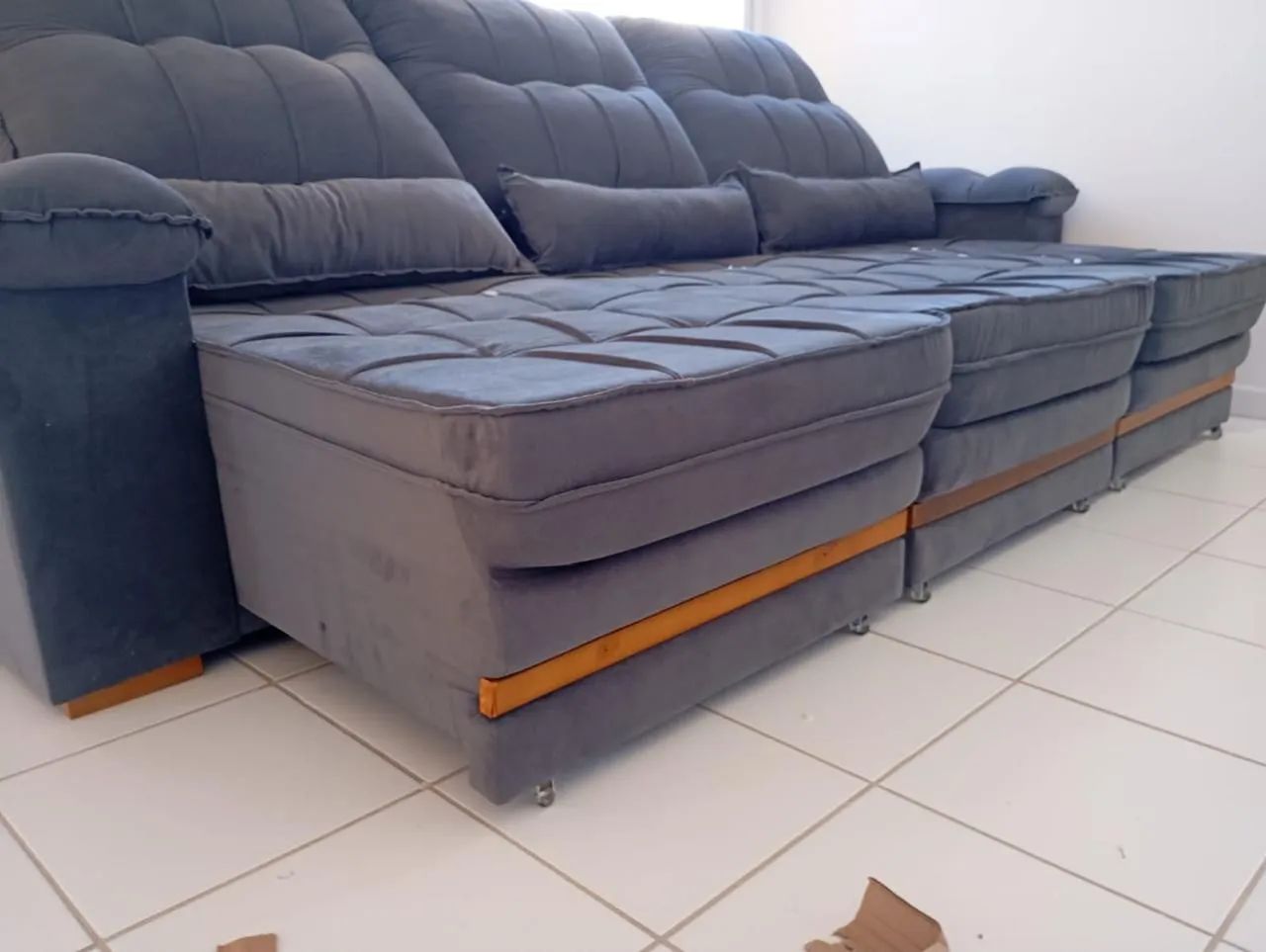 Sofá Retrátil 3 Lugares +Luxo e Conforto! - Foto 3