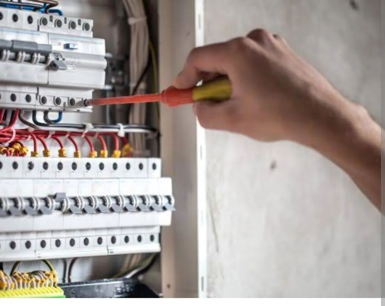 Eletricista( Águas Claras e Região)