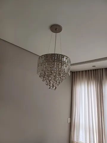 Lustre pendente com cristais ambar64305626880513124