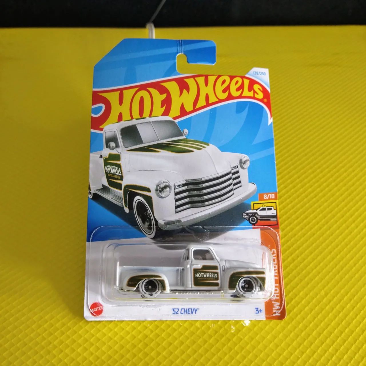 1x '52 chevy hot weels - lote G - lacrado!
