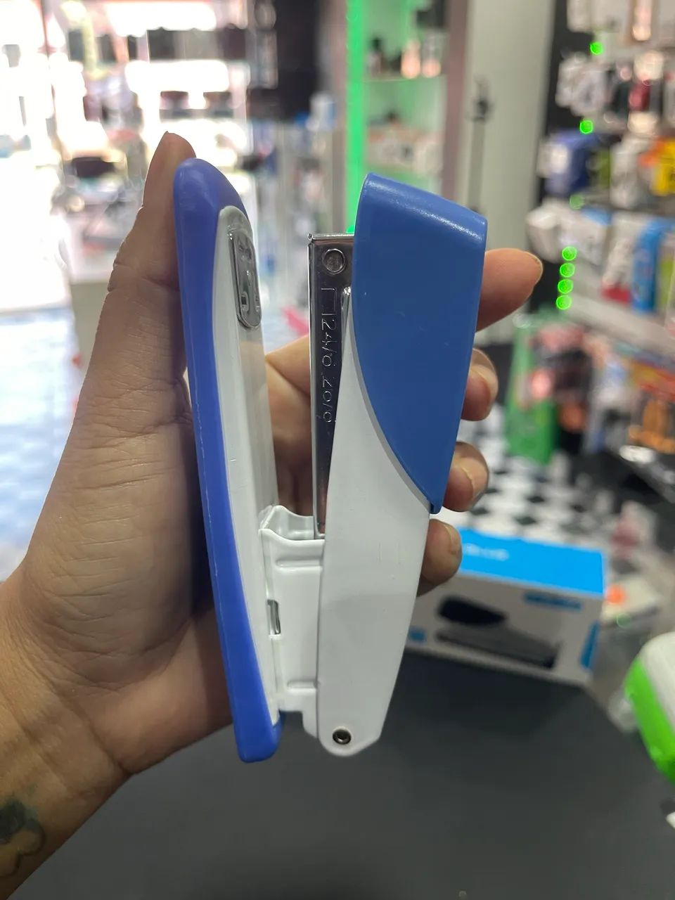 Grampeador LE-6010 da marca IT-BLUE.   - Foto 5