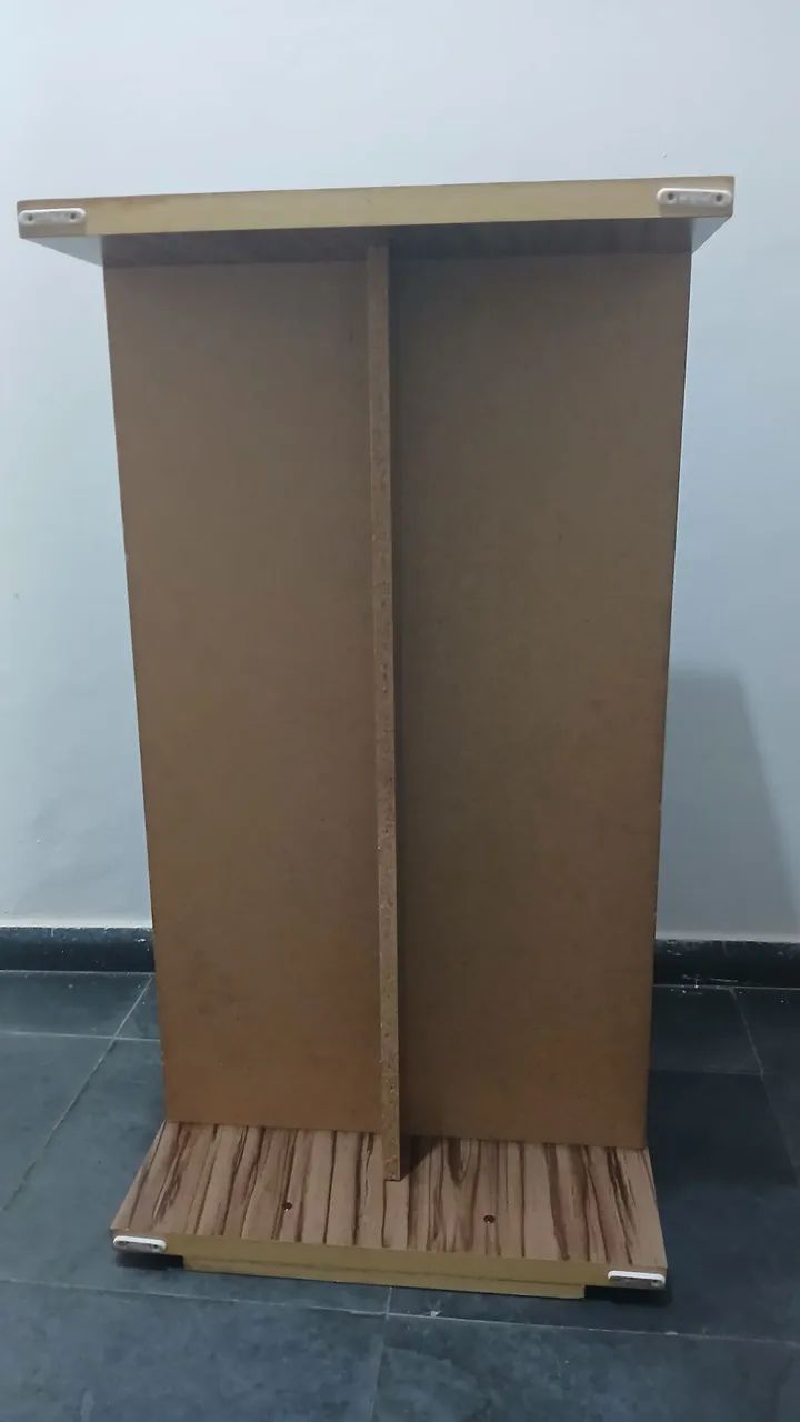 MESA DE CENTRO RETANGULAR COM TAMPO DE VIDRO  - Foto 4