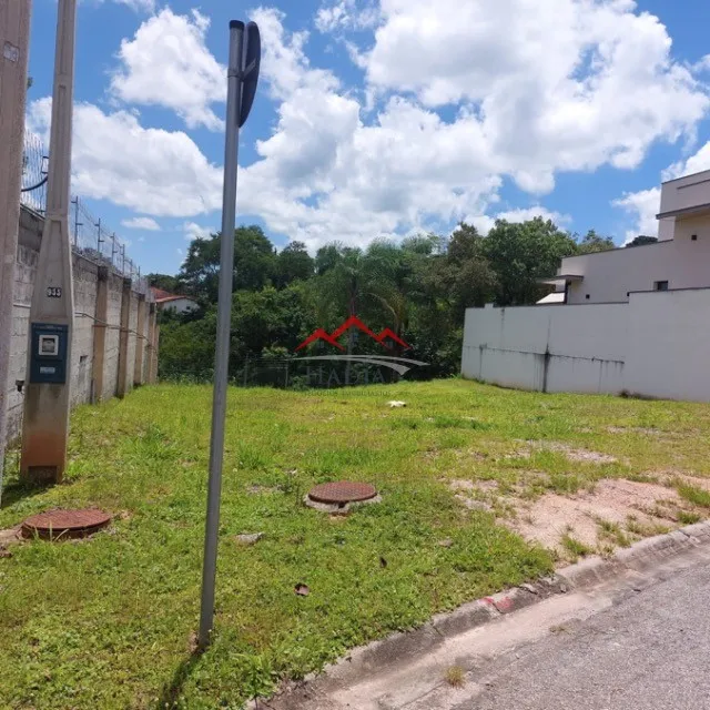 Terreno a venda no Condomínio fechado Bella Vitta, Jardim Celeste, Jundiaí - SP