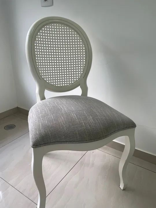 Cadeira Vintage em Branco - Foto 3