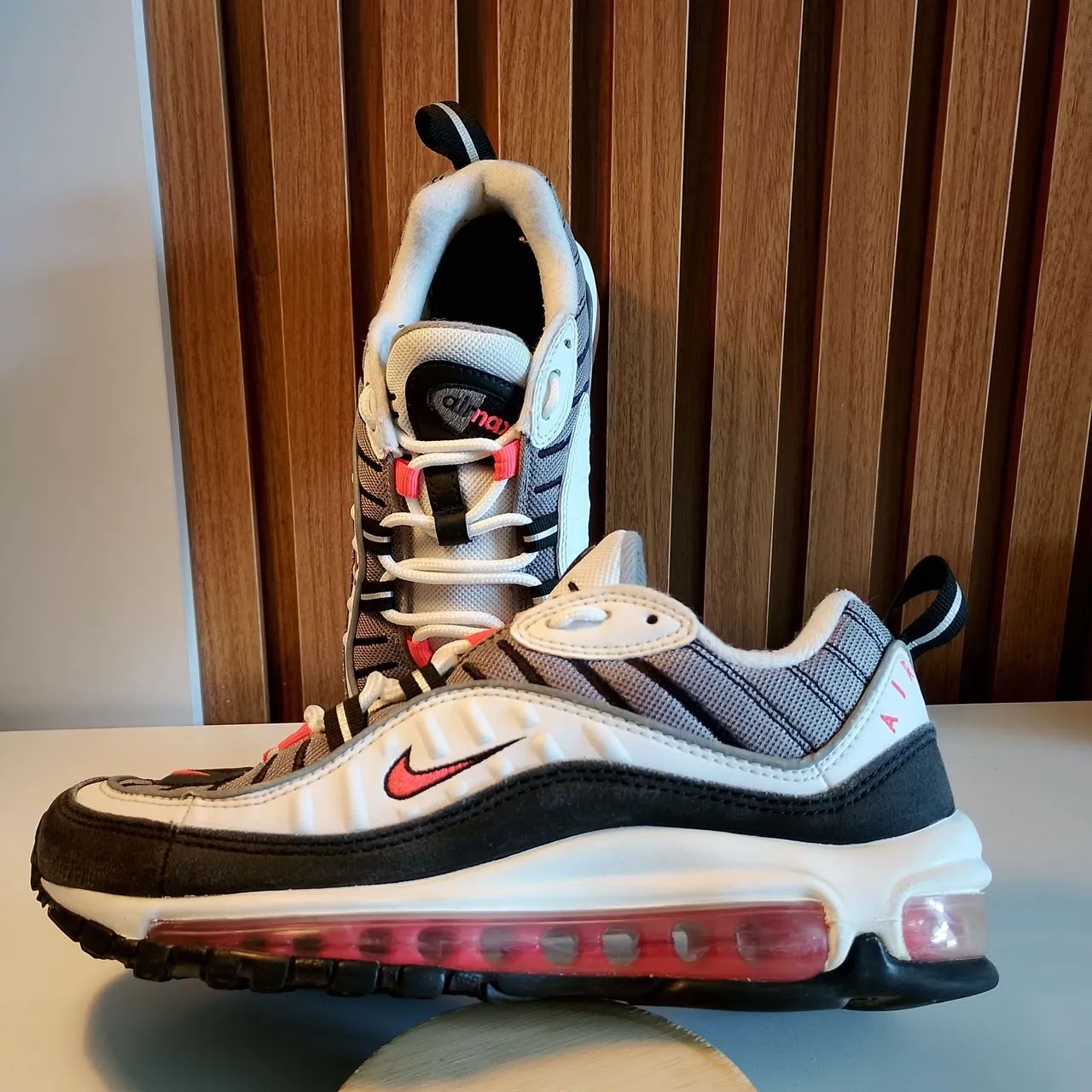 nike air max excee red black white