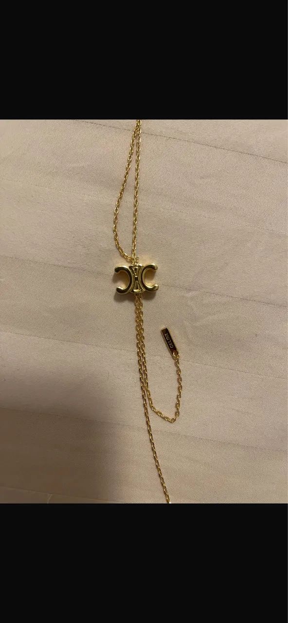 Gargantilha Celine nova banhada a ouro 18k