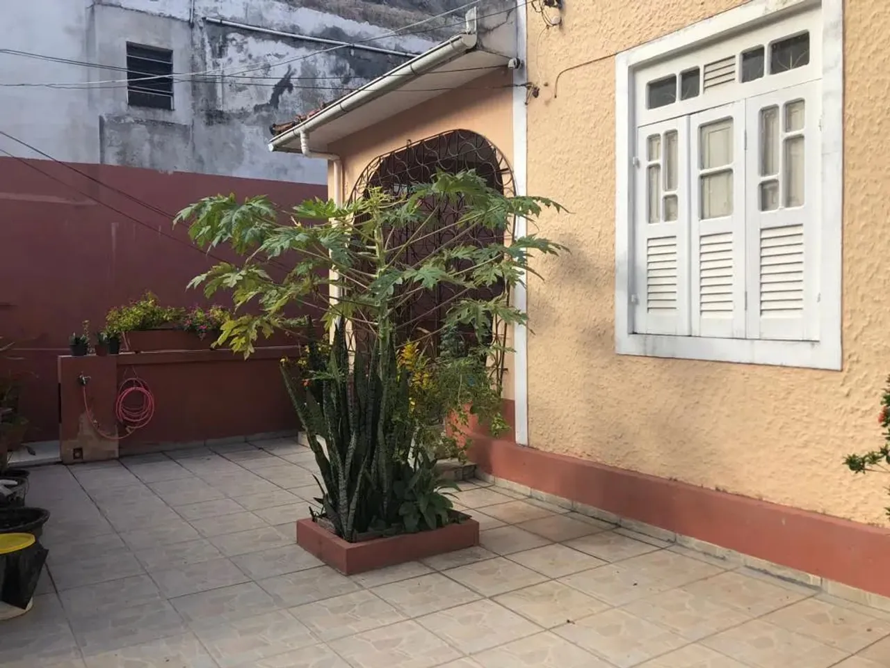 Vendo excelente imóvel,3 casas, 7 quartos, 2 suítes, Nazaré, acesso independente