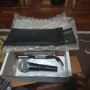 MICROFONE SHURE SM58 NOVO SO FOI TETSDO, - Foto 2