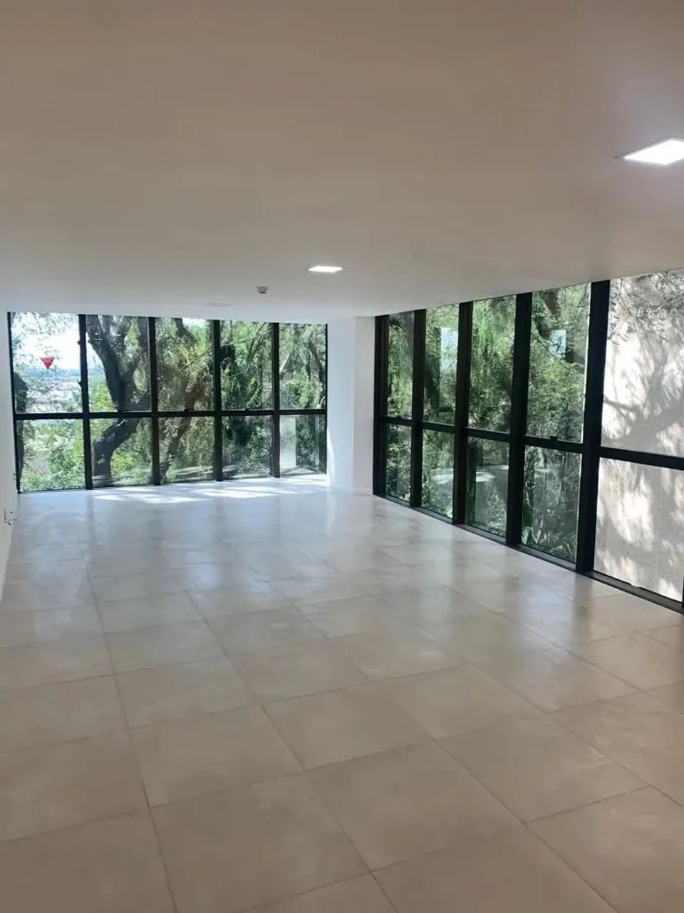 Sala para alugar, 56 m² por R$ 2.200/mês - Independência - Porto Alegre/RS - Foto 4