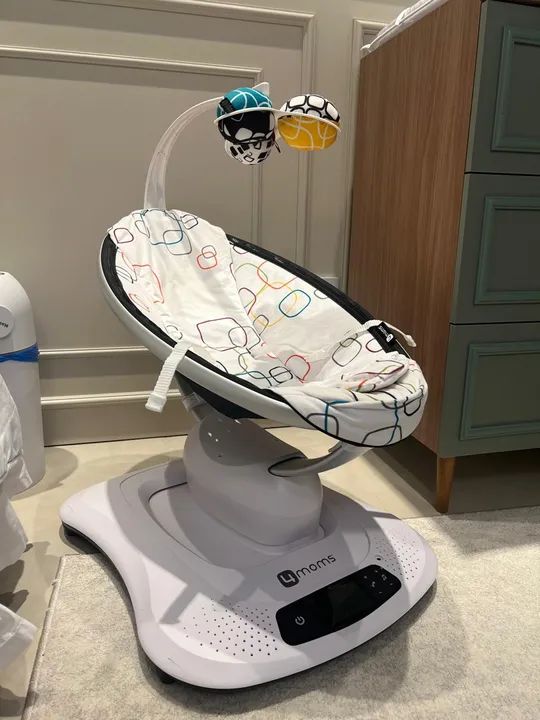 Cadeira mamaroo 4 Moms - musical cadeirinha de balanço  - Foto 2
