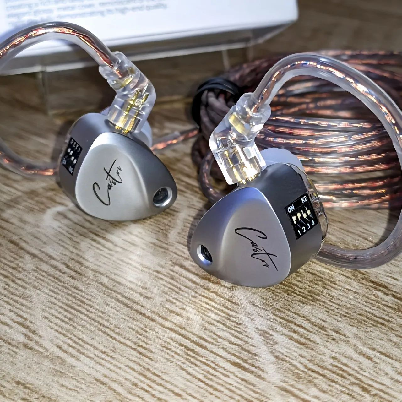 FONE DE OUVIDO KZ CASTOR HARMAN - COM EQUALIZADOR - SEM MIC - LACRADO! 