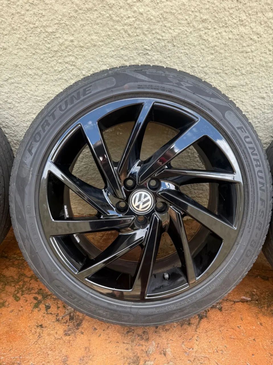 Jogo de rodas c/ Pneu Aro 17 - Foto 3