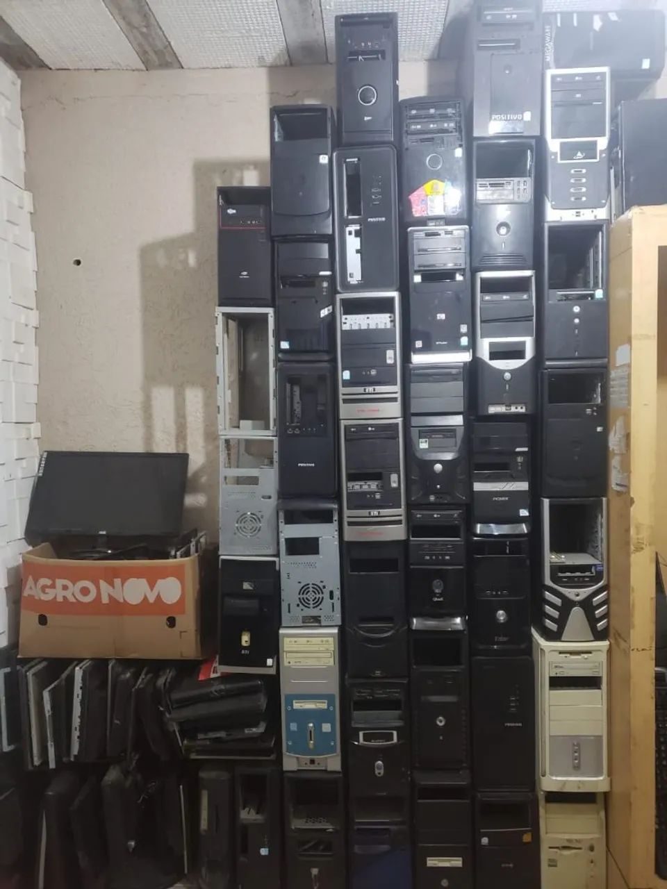 Lixos eletrônico  - Foto 4