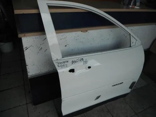 Porta Chevrolet Tracker 2020 2021 2022 19102205 Branco - Foto 2