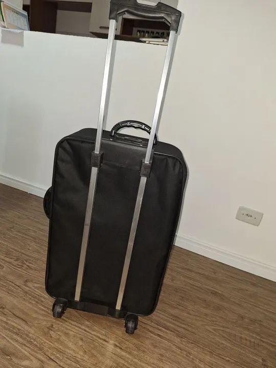 Mala de Viagem Village Preta - Foto 2