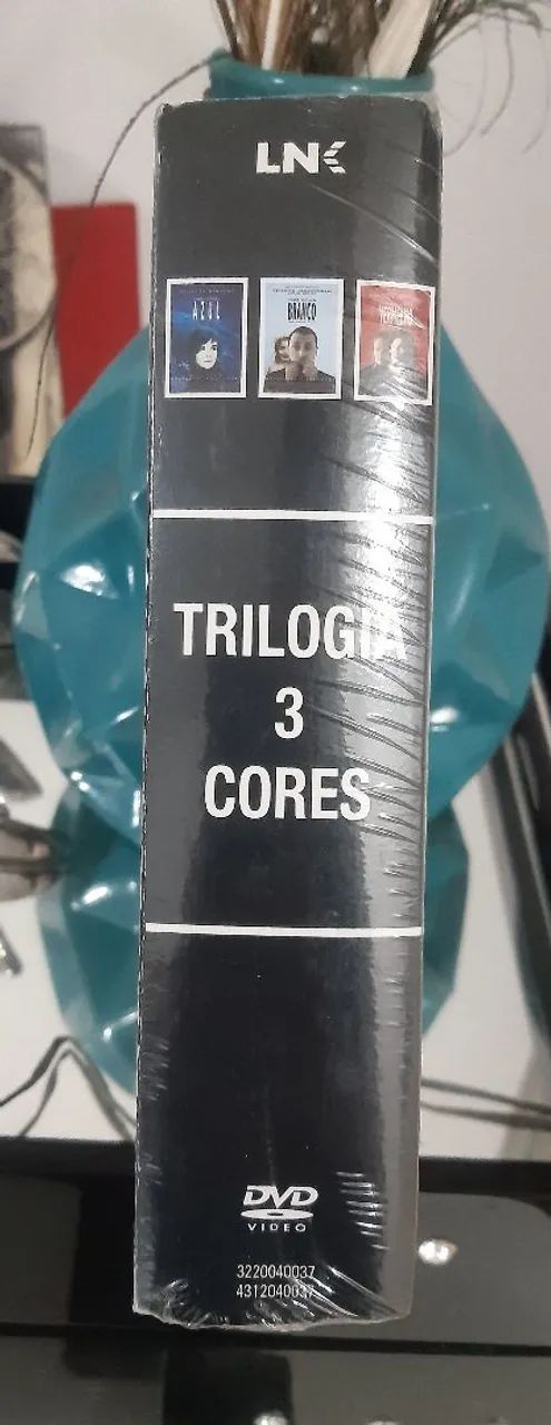 Trilogia de Cores - Krzysztof Kieslowski - DVD LACRADO  - Foto 3