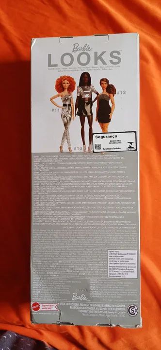 Boneca Barbie Signature Looks - Foto 3