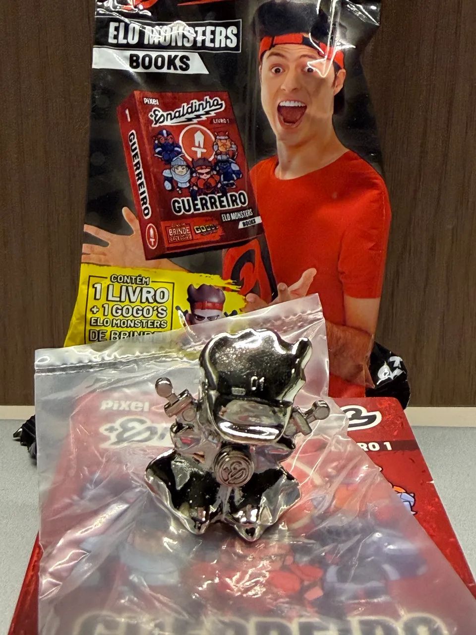 elo monsters enaldinho guerreiro lendário prata - muito raro de tirar - Foto 2