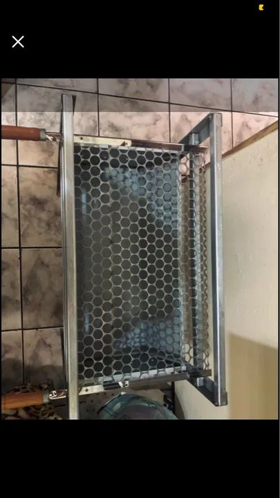 CHURRASQUEIRA DE AÇO GALVANIZADO E INOX
