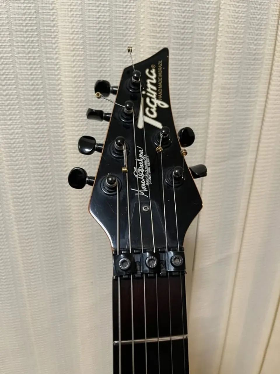 Guitarra Tagima Marcelo Barbosa MB1 - Das primeiras edições - Caps Dimarzio, Mogno e Èbano - Foto 6