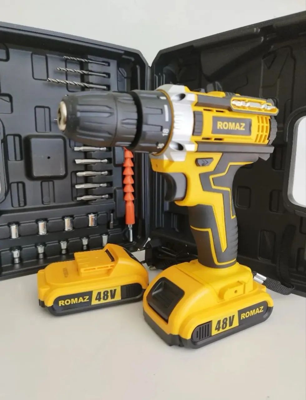 Parafusadeira e furadeira 64618081166211120