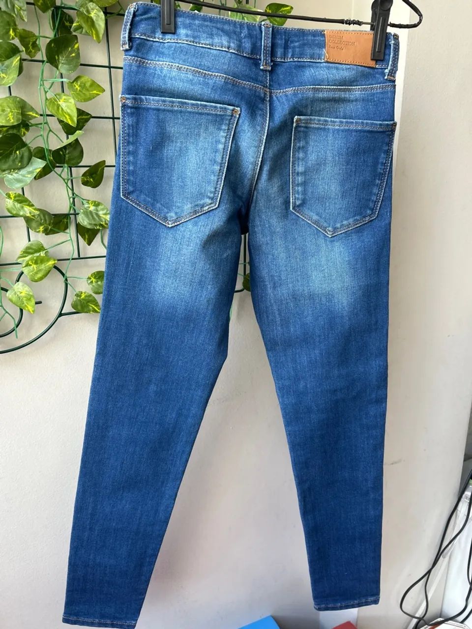 Calça jeans Zara, Abercrombie e Gap tamanho 9 e 10 valor R$ 40,00 cada - Foto 2
