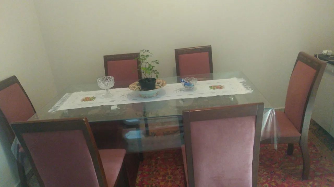 Mesa de Jantar 6 Cadeiras tampa de vidro