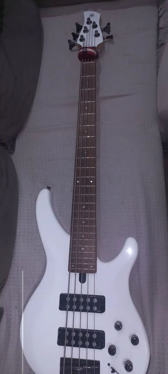 Baixo yamaha trbx 305 - Foto 2