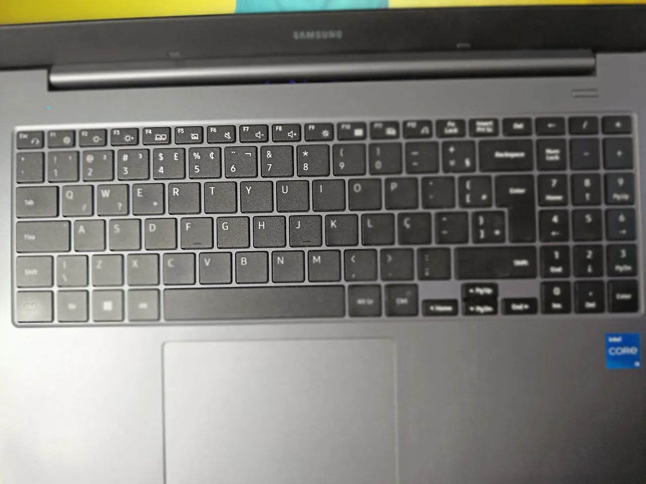 Samsung Book - i5 11ª Geração - 8GB RAM - SSD NVMe - Tela 15.6? Full HD - Windows 11 Pro - Foto 5