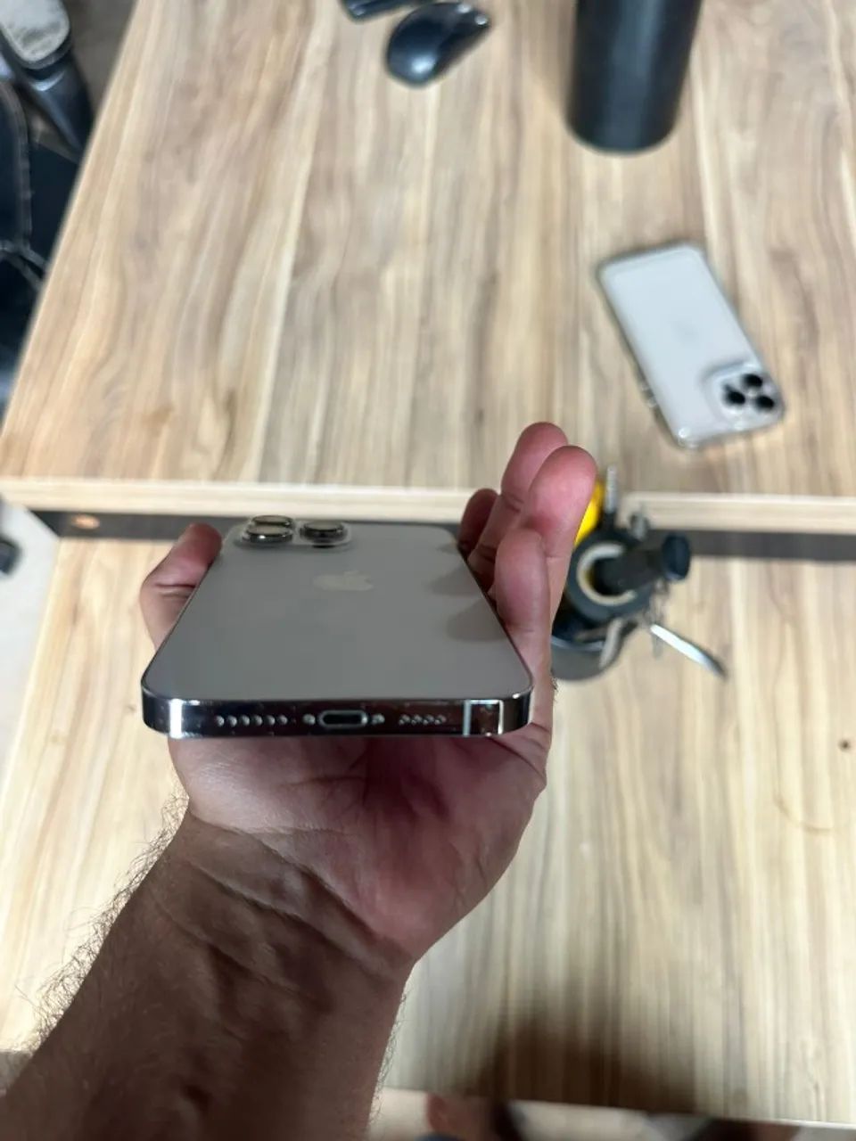 IPHONE 14 PRO MAX 128GB SILVER LCD COM RISCO - Celulares e