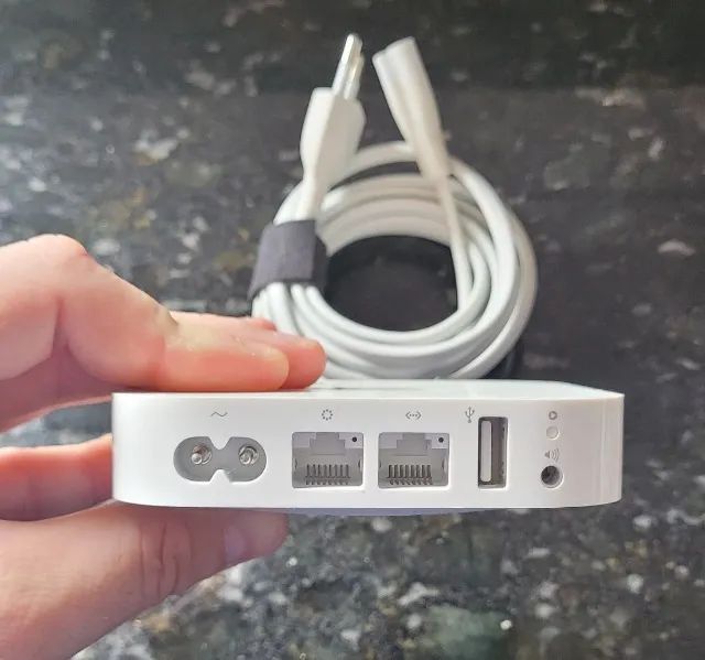 Roteador Apple AirPort Express 802.11n (2a. geração) A1392 - Foto 6