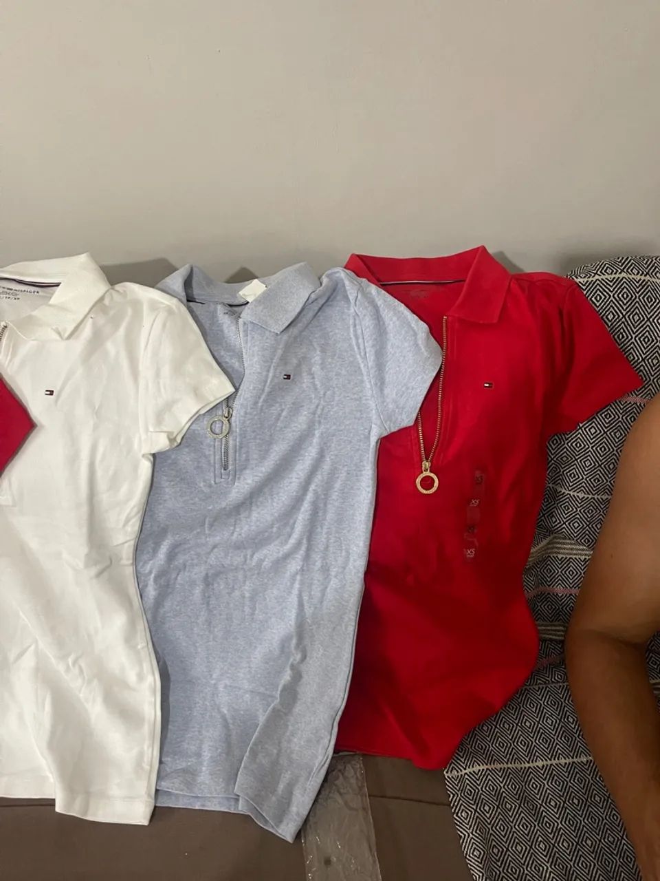Blusas Tommy originais   - Foto 2