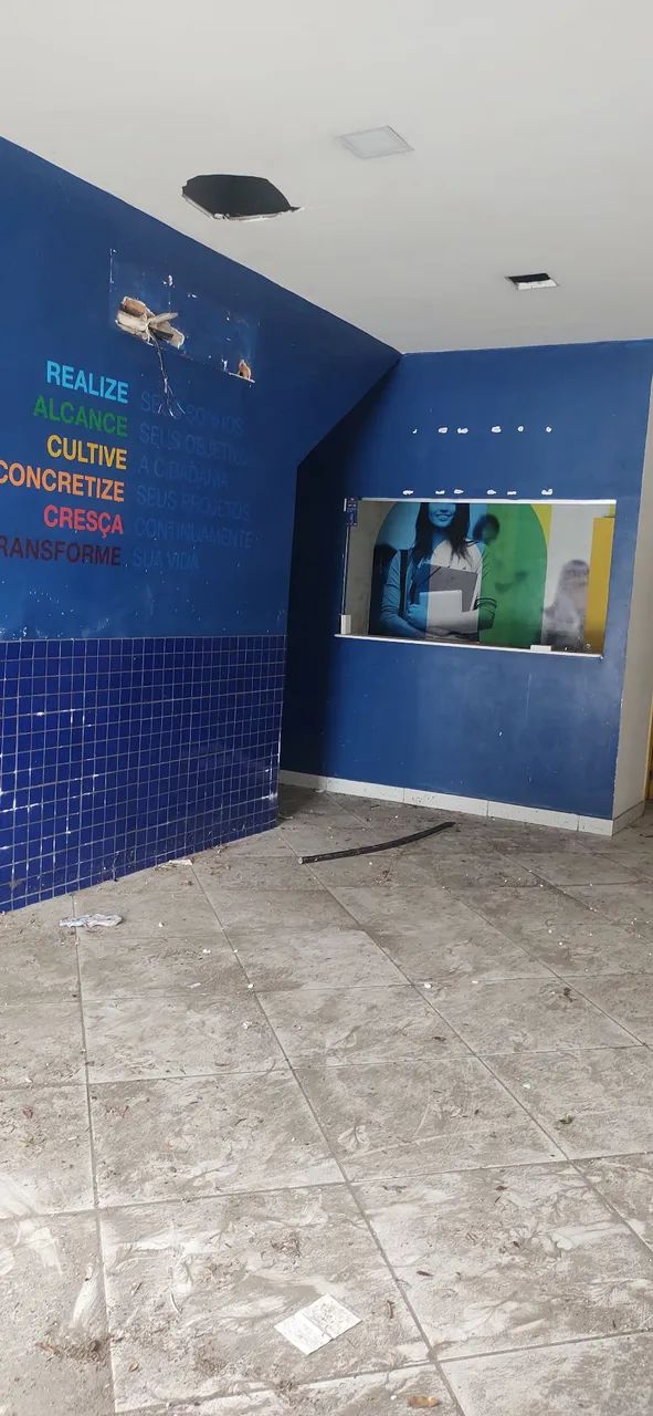 Loja na av. Jerônimo  Monteiro 