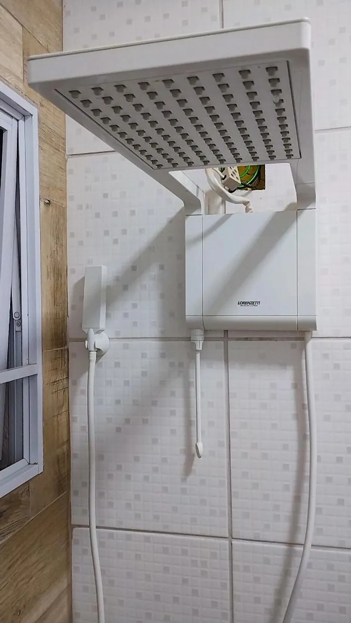 Chuveiro Lorenzetti Acqua Ultra Branco 220v